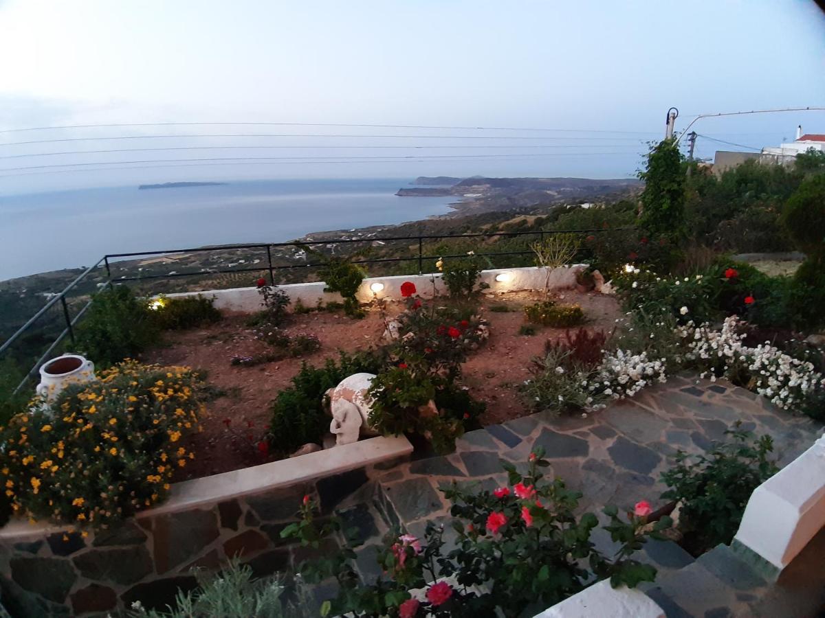 Roussa'S View Apartments Сития Экстерьер фото